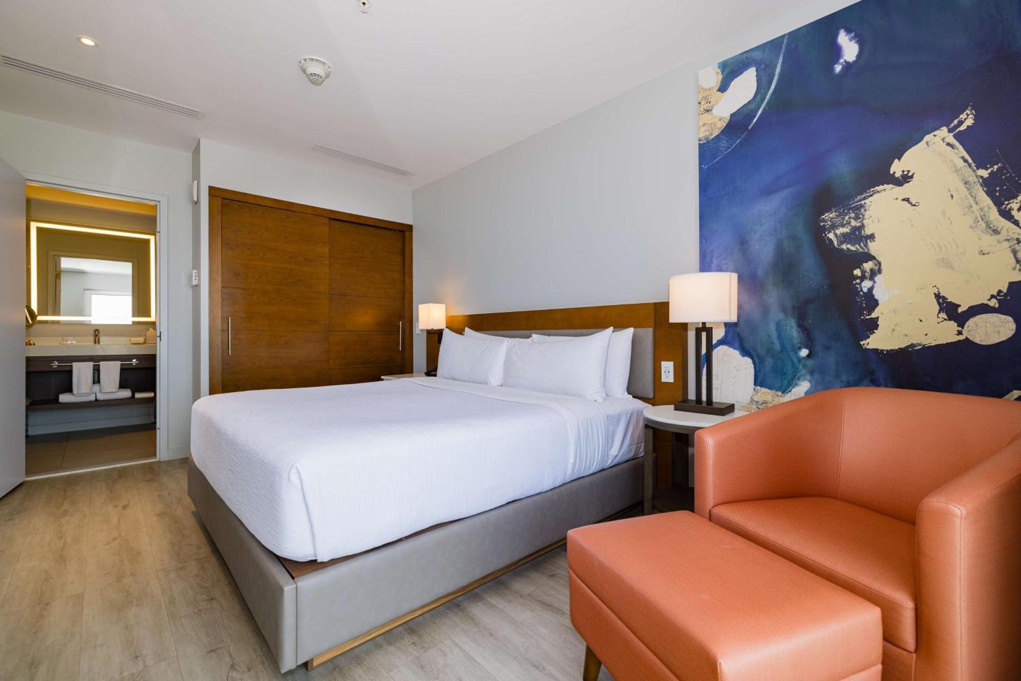 Embassy Suites By Hilton Aruba Beach Resort Палм Бийч Екстериор снимка